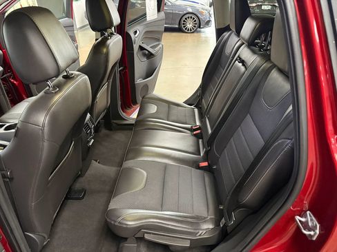 Used 2016 Ford Escape SE w/ SE Chrome Package AWD/4WD image 14