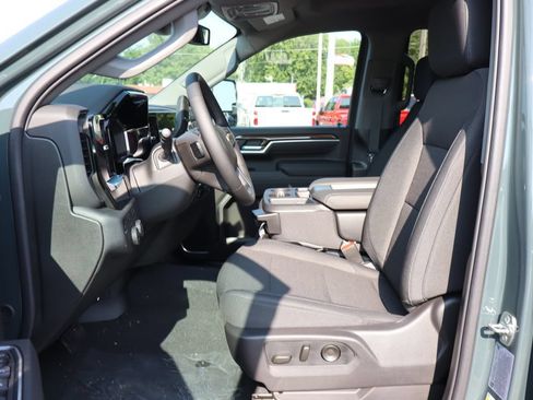 New 2026 Chevrolet Silverado 2500 LT w/ All Star Edition AWD/4WD image 5