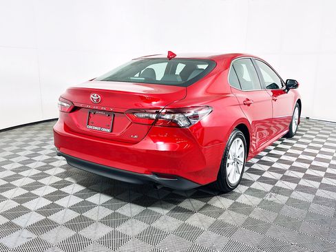 Used 2024 Toyota Camry LE w/ Convenience Package FWD image 3