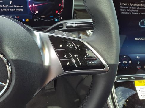 Certified 2025 Mercedes-Benz GLC 300 4MATIC image 16