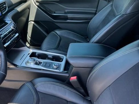 Used 2022 Ford Explorer ST w/ ST Street Pack AWD/4WD image 14