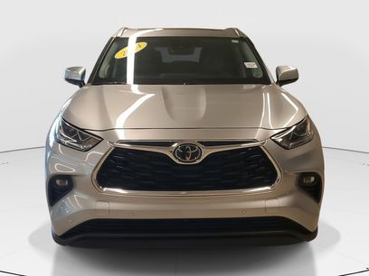 Used 2024 Toyota Highlander Limited