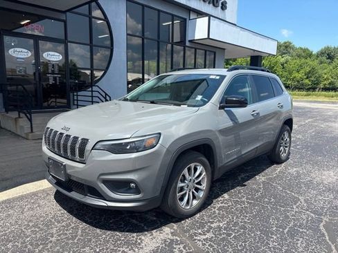 Used 2022 Jeep Cherokee Latitude Lux FWD image 4