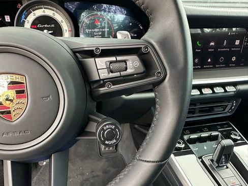 Used 2025 Porsche 911 Turbo S image 19