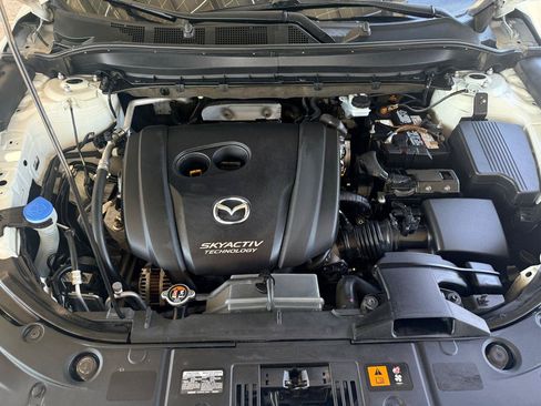 Used 2019 MAZDA CX-5 Touring FWD image 24