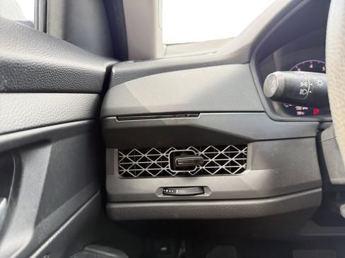 Used 2023 Honda Accord LX image 12