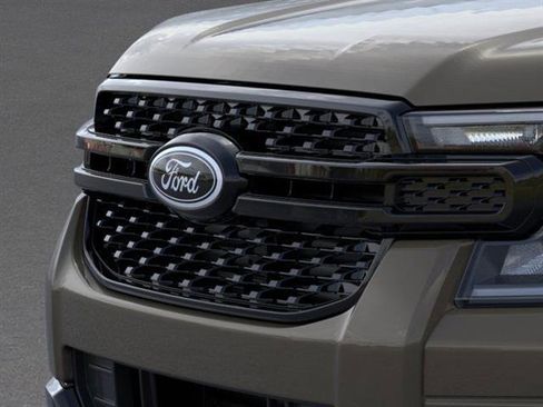 New 2025 Ford Ranger XLT w/ Black Appearance Package image 17