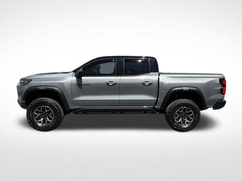 Used 2024 Chevrolet Colorado ZR2 w/ ZR2 Convenience Package III AWD/4WD image 12