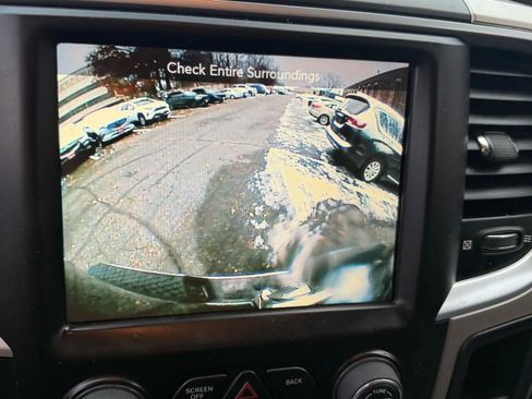 Used 2015 RAM 1500 Big Horn image 13