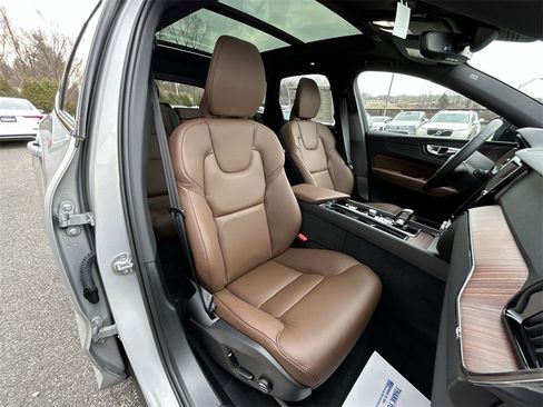 Certified 2025 Volvo XC60 T8 Plus w/ Climate Package image 15