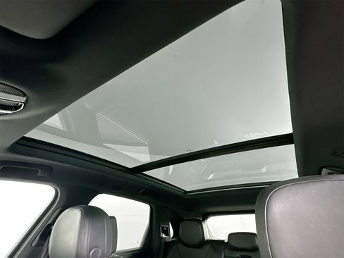 Certified 2020 Porsche Cayenne image 35