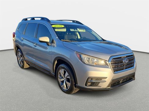 Used 2020 Subaru Ascent Premium w/ Convenience Package image 3