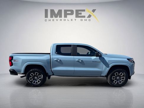 Used 2026 Chevrolet Colorado Z71 w/ Technology Package AWD/4WD image 6