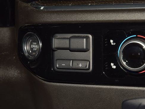 Used 2025 Chevrolet Silverado 2500 LT w/ All Star Edition image 28