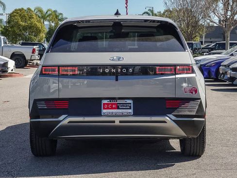 Used 2024 Hyundai Ioniq 5 SEL image 5