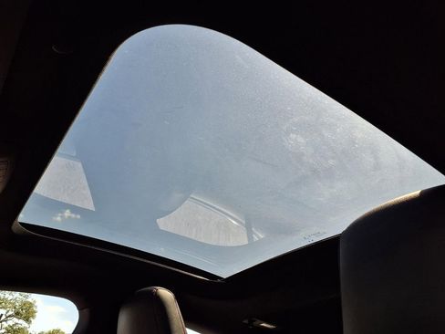 Used 2023 Mercedes-Benz CLA 250 image 21