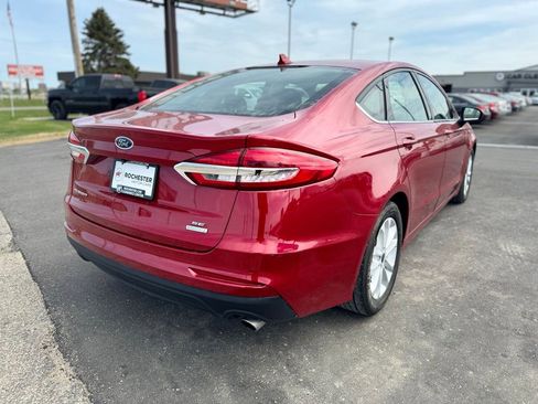 Used 2020 Ford Fusion SE FWD image 40