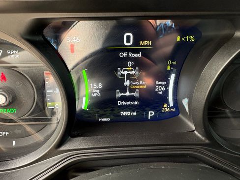 Used 2025 Jeep Wrangler Unlimited Rubicon 4xe w/ Safety Group AWD/4WD image 15