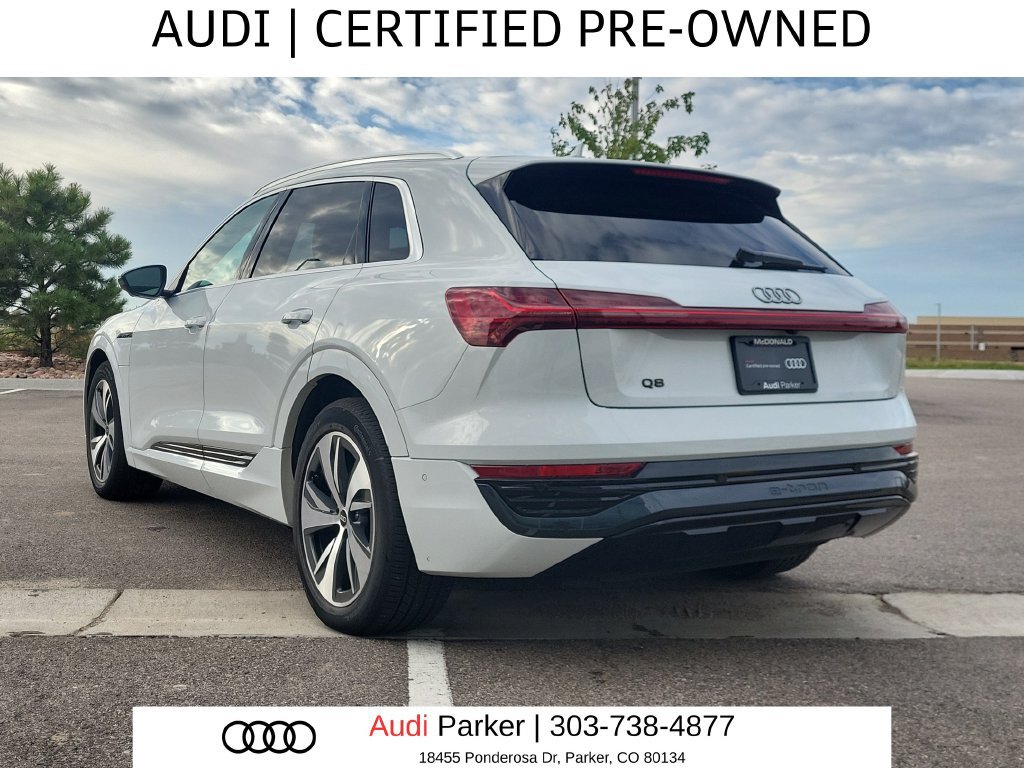 Used 2024 Audi Q8 e-tron Premium Plus w/ Premium Plus Package AWD/4WD image 3