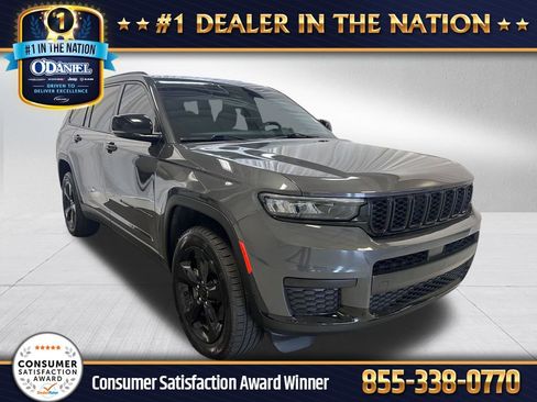 Used 2022 Jeep Grand Cherokee L Laredo AWD/4WD image 1