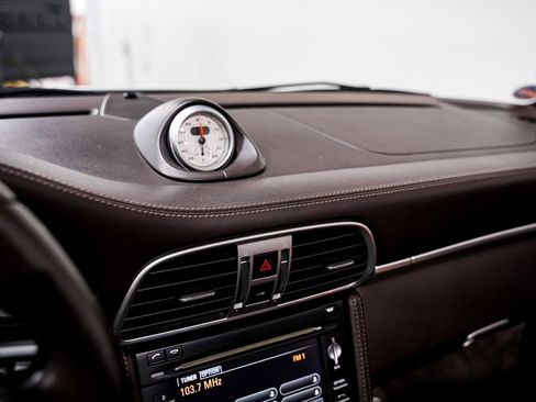 Used 2009 Porsche 911 Turbo AWD/4WD image 13