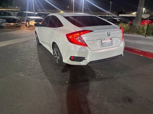 Used 2020 Honda Civic LX image 16