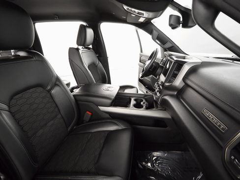 Used 2020 RAM 1500 Sport image 23