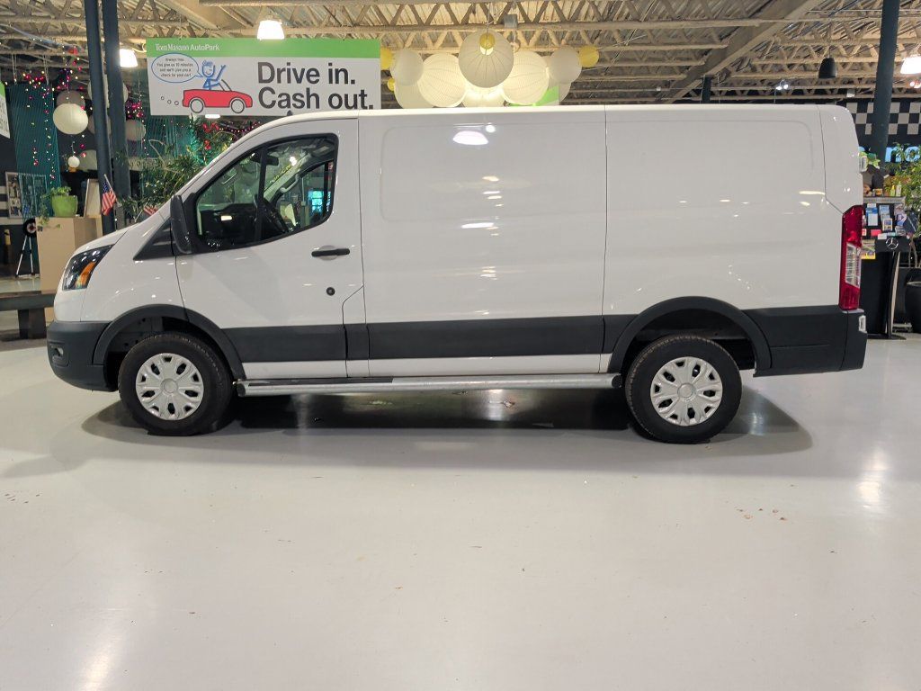 Used 2025 Ford Transit 250 Low Roof w/ Exterior Upgrade Package RWD image 9