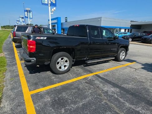 Used 2017 Chevrolet Silverado 1500 LT w/ All Star Edition AWD/4WD image 2