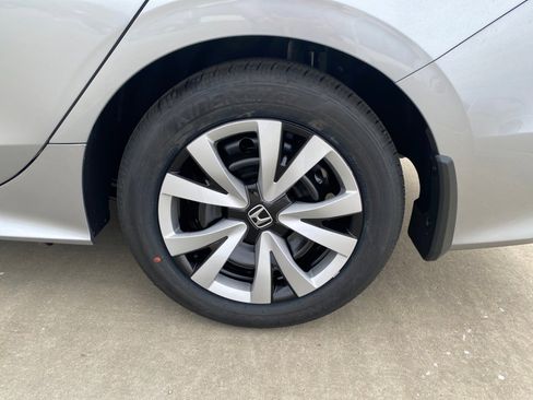 Certified 2024 Honda Civic LX image 22