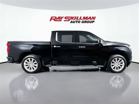 Used 2022 Chevrolet Silverado 1500 High Country image 8
