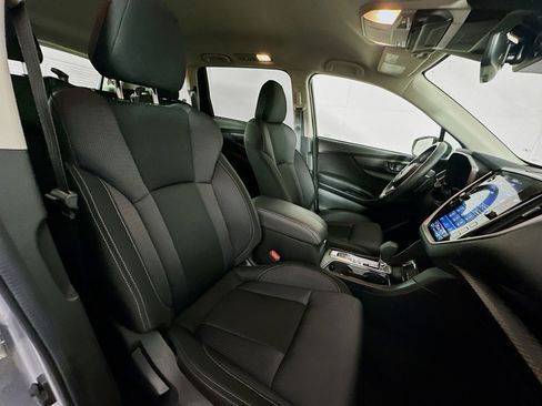 Used 2024 Subaru Ascent Premium w/ Convenience Package image 31