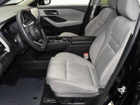 Certified 2024 Nissan Rogue SV AWD/4WD image 11