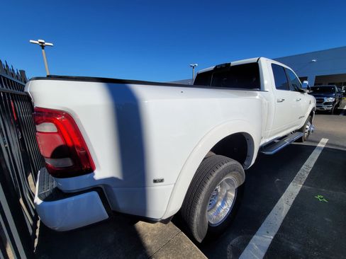 Used 2022 RAM 3500 Limited image 4