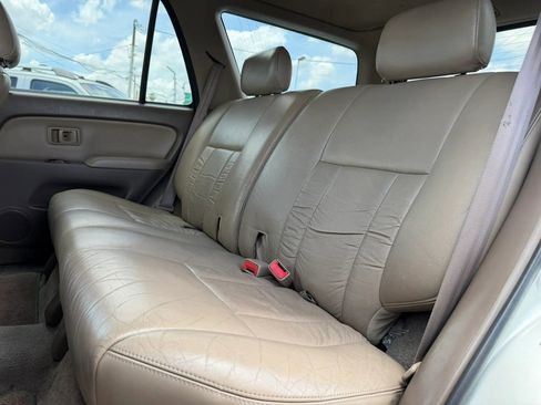 Used 2000 Toyota 4Runner Limited image 12