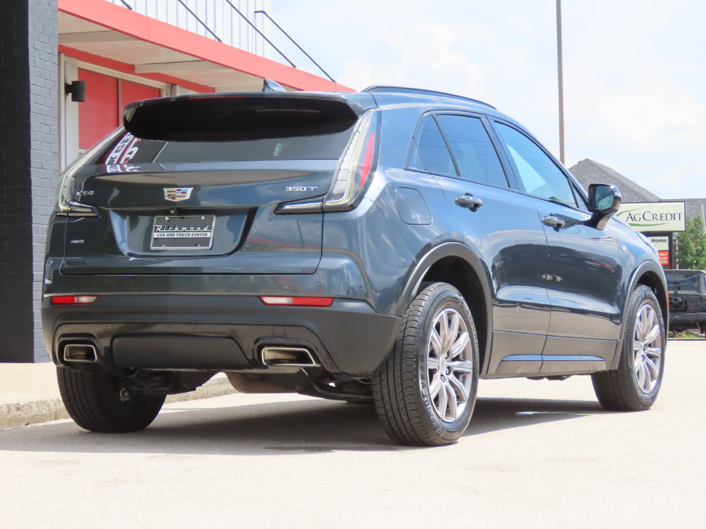 Used 2021 Cadillac XT4 Sport AWD/4WD image 5