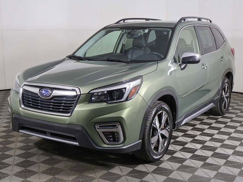 Used 2021 Subaru Forester Touring image 12