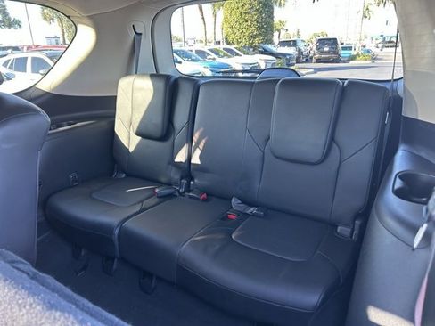 Used 2017 Nissan Armada Platinum image 16