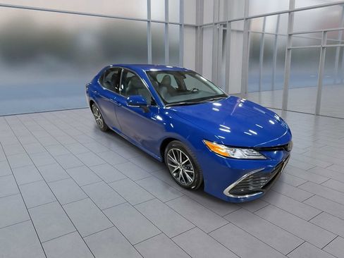 Certified 2023 Toyota Camry XLE w/ Cold Weather Package image 2