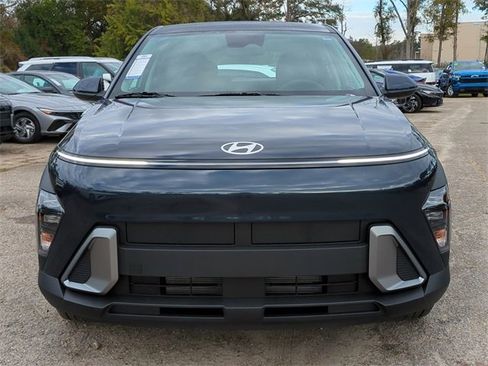 New 2026 Hyundai Kona SE image 9