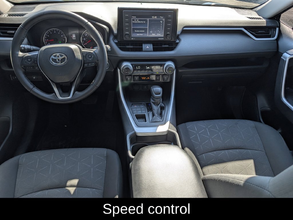 Used 2020 Toyota RAV4 XLE w/ XLE Grade Weather Package AWD/4WD image 12