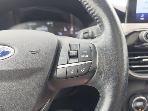 Used 2021 Ford Escape SE w/ SE Sport Appearance Package AWD/4WD image 19