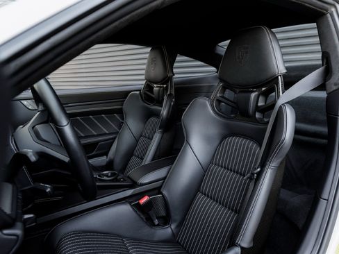 Certified 2024 Porsche 911 GT3 RS image 5