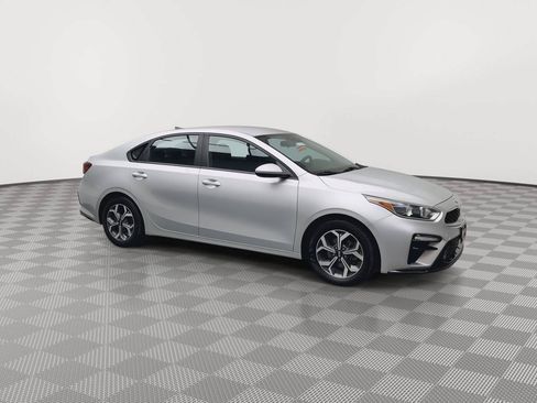 Used 2019 Kia Forte LXS FWD image 30