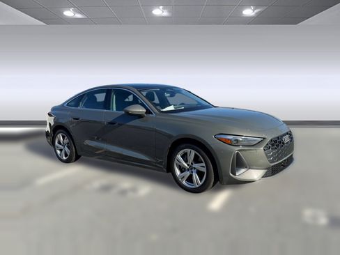 Used 2025 Audi A5 2.0T Premium w/ Convenience Package AWD/4WD image 38