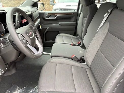 New 2026 GMC Sierra 1500 SLE w/ X31 Off-Road Package image 4