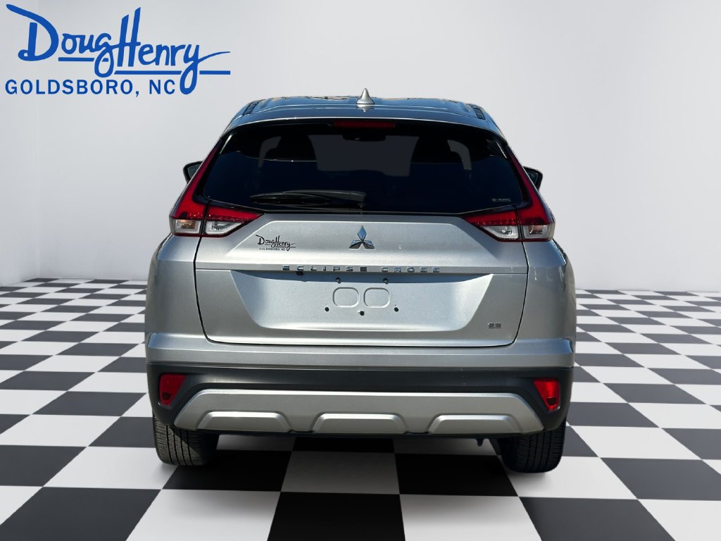 Used 2025 Mitsubishi Eclipse Cross SE AWD/4WD image 4
