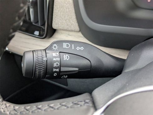 New 2026 Volvo XC90 B5 Ultra w/ Protection Package Premier image 35