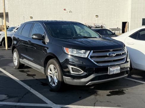 Used 2018 Ford Edge SEL image 2