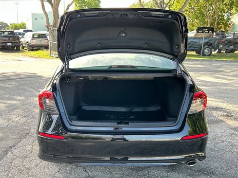 Used 2024 Honda Civic Sport image 36